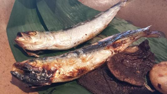 fish, fish cake, mushrooms