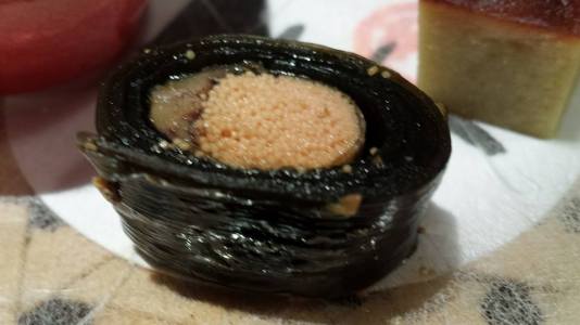 sensai-seaweed wrapped mentaiko