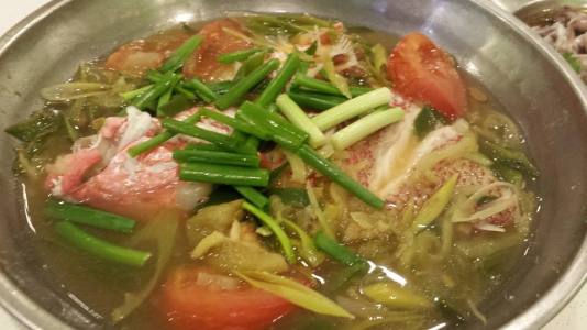 steamed red snapper head