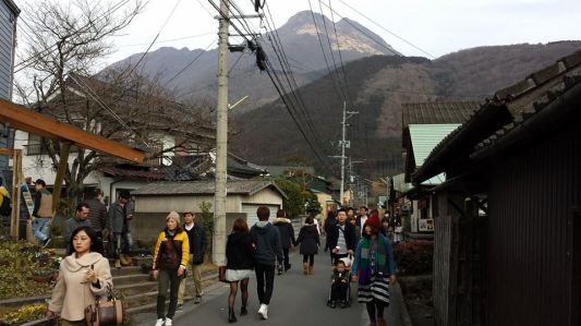 yunotsubo shopping street