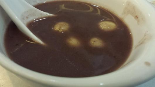 red bean paste with lotus seeds