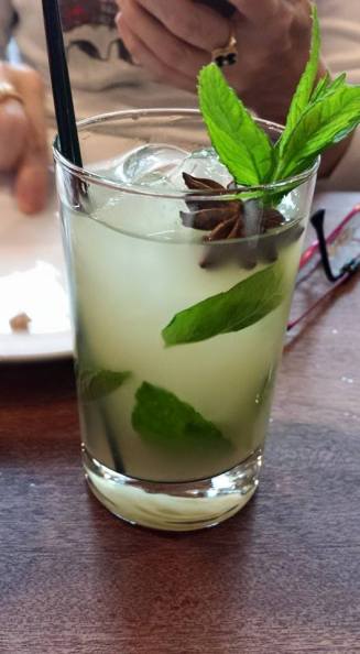 aperitif cucumber, apple, ouzo