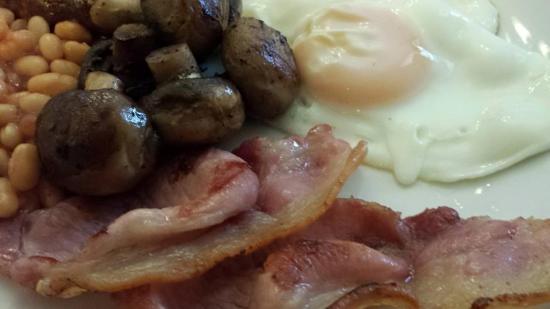 big breakfast at glencree house