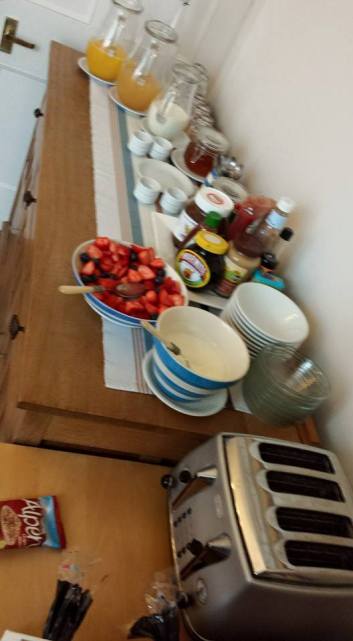 breakfast at glencree house