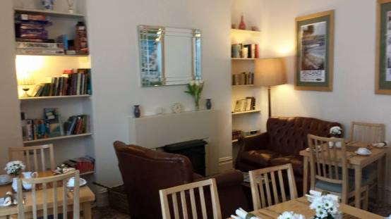 breakfast room at glencree house