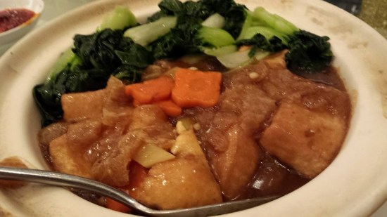 claypot tofu with naibai 奶白