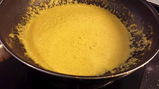 thai yellow curry gravy