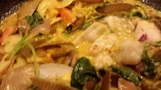 curry manila clams
