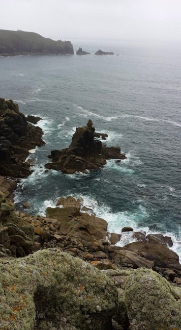 land's end & dr syntax head