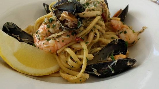 newlyn crabmeat seafood linguine