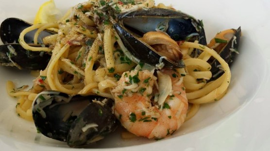 newlyn crabmeat seafood linguine