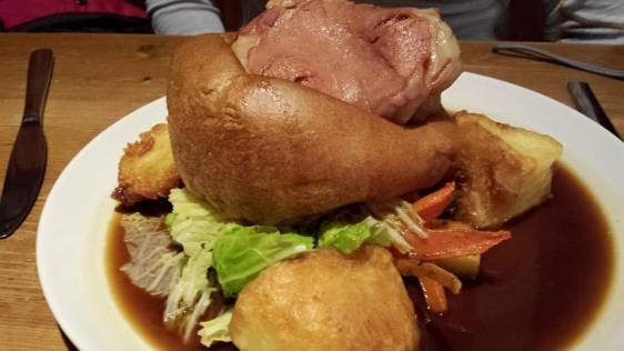 prime ribs with yorkshire pudding