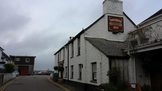 tolcarne inn