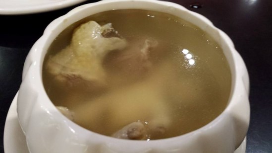 chicken feet 粉角soup