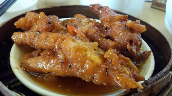 steamed chicken feet
