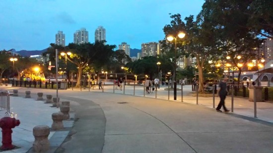 connecting area to shatin park 沙田公园by the river 城门河