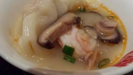 soup dumplings 海味抄手3