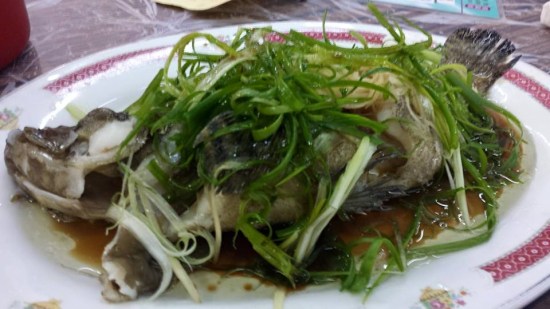 steamed live grouper for HK$128