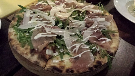 parma ham pizza
