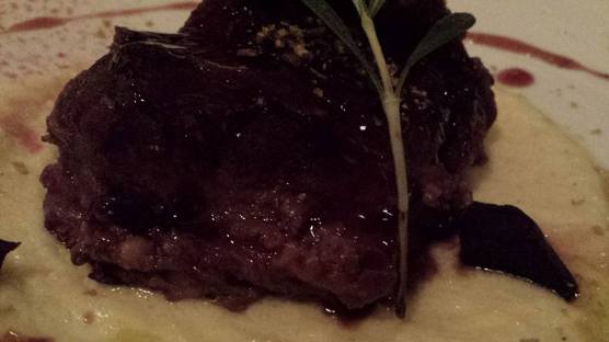 braised veal cheek with beetroot - stracotto