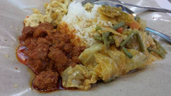 chicken rendang