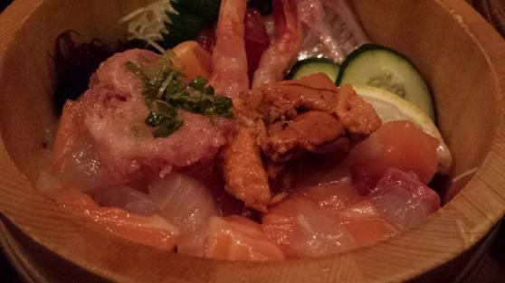 chirashi sushi don
