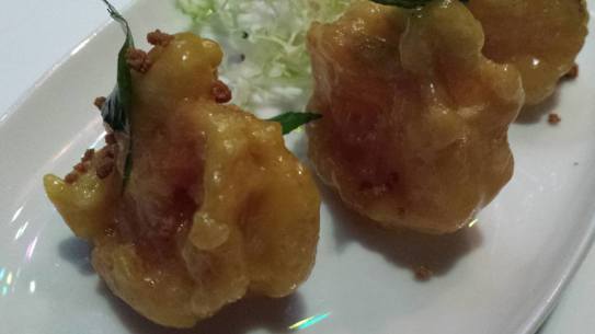 #4 deep-fried prawns with creamy lemon