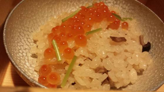 ikura kamameshi(釜飯)