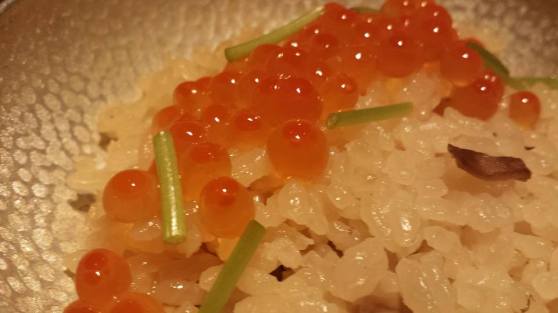 ikura kamameshi(釜飯)