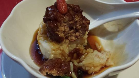 lion's head meatball with rice
