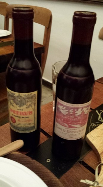 salt & pepper dispensers for beef tartare