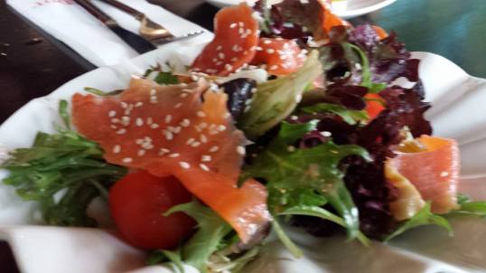 smoked salmon salad