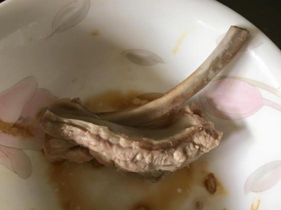 meat comes off bone easily