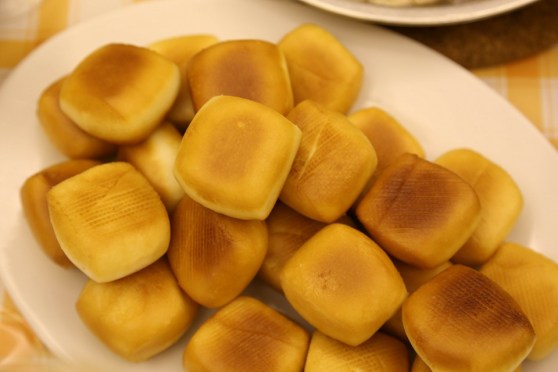 fried buns to soak up chilli crab sauce
