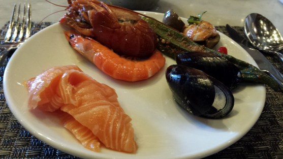 sashimi, cold appetiser & salad