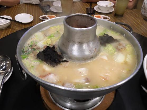 super tasty red garoupa fishhead steamboat