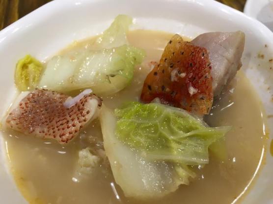 super tasty red garoupa fishhead steamboat