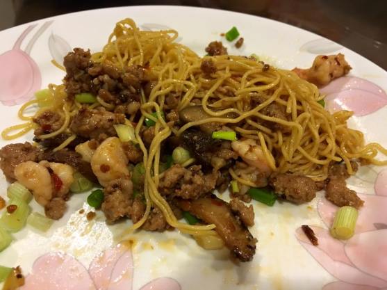 "gonelohmee" aka dried tossed noodles