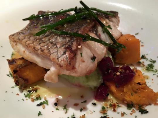 barramundi & pea puree