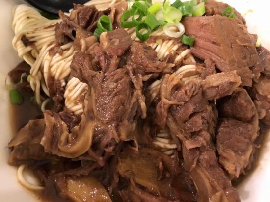 beef brisket noodles 牛腩面