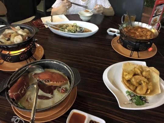 our enjoyable crabby dinner