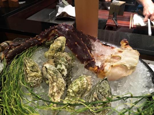 alaskan king crab & oysters
