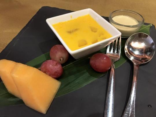 mango pudding dessert