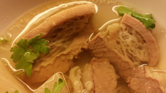 slow braised briskets清汤牛腩