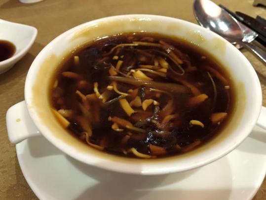 sweet & sour soup 酸辣汤