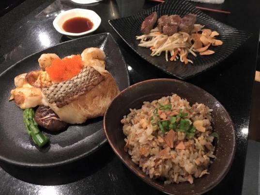 golden prawns, miso cod, tenderloin, garlic fried rice (teppanyaki set)