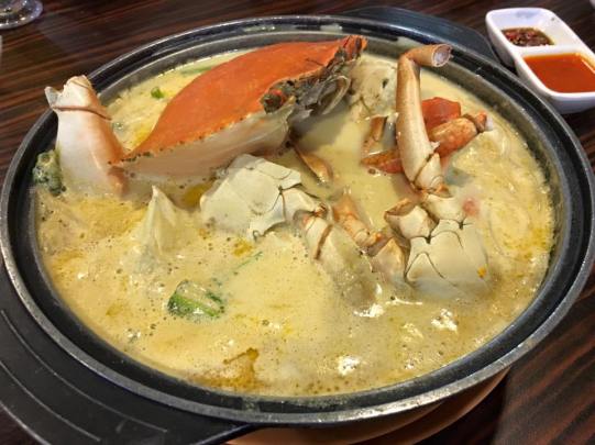crab beehoon soup=1kg crab S$63