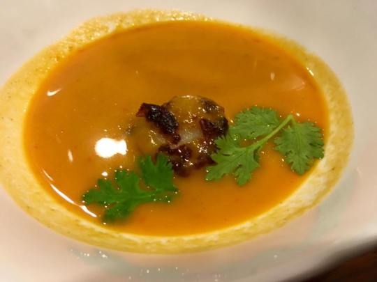 pan seared scallops in prawn veg bisque