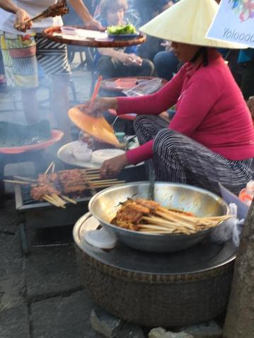thit nuong at road side skewer stall 