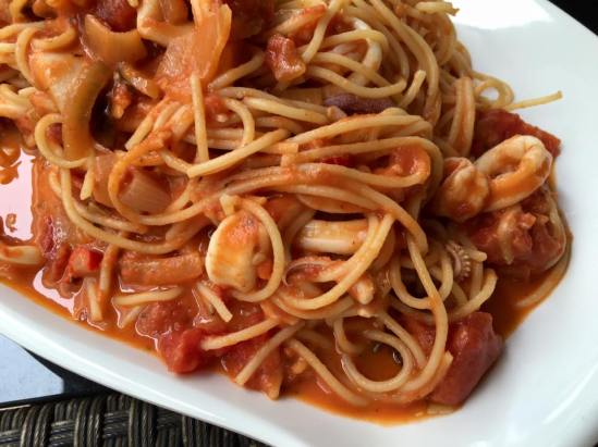 seafood spaghetti in pink sauce (creamy tomatoes)